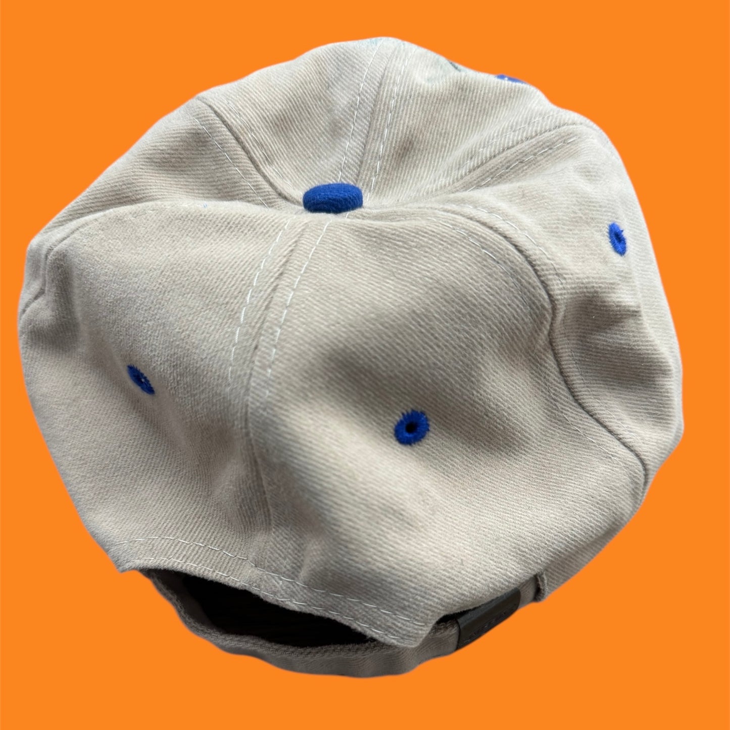 Flay Cap Primera edición